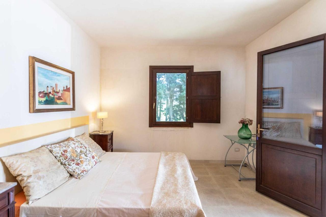 Agriturismo De Lorenzi Villa Casarano Exterior foto